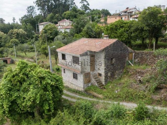 Moradia, Rocas do Vouga