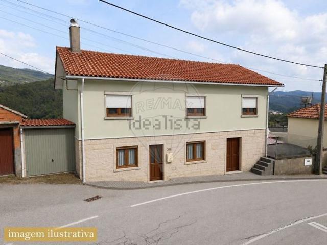 Moradia, Rôge
