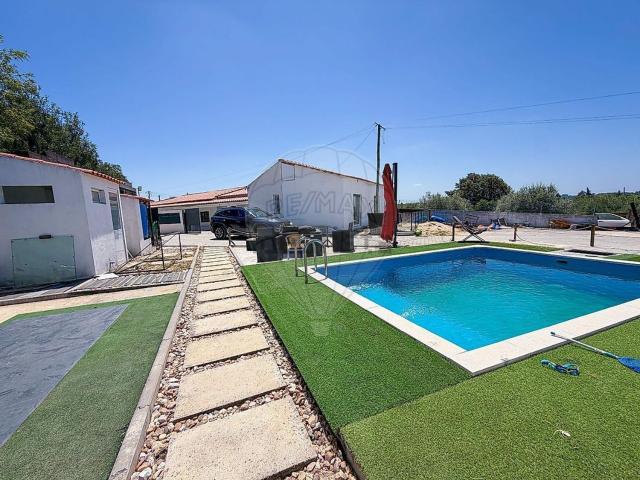 Moradia, Romeira e Várzea