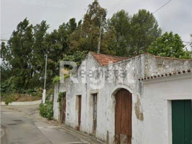 Moradia, Romeira e Várzea