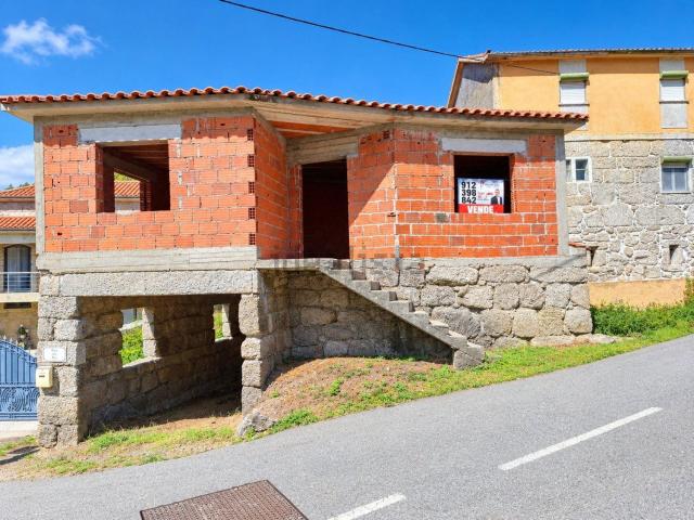 Moradia, Rossas