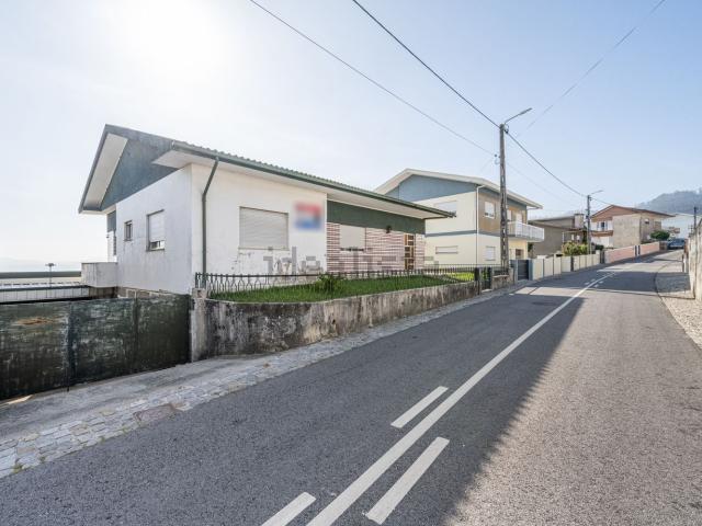 Moradia, Roriz