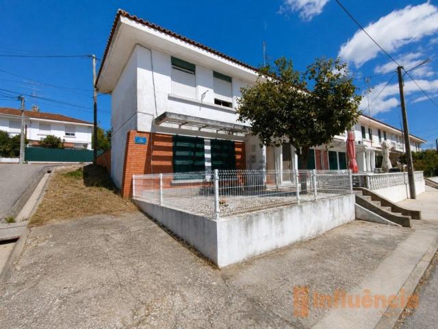Moradia, São Vicente São João Alferrarede
