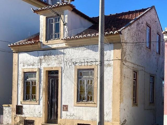 Moradia, São Vicente São João Alferrarede