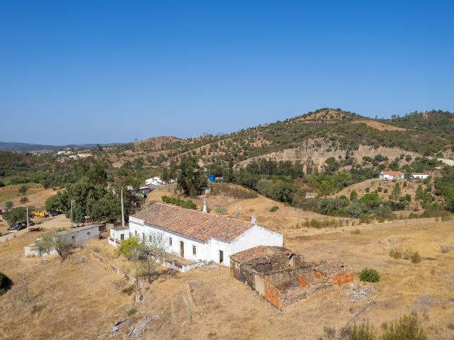 Moradia, São Bartolomeu de Messines