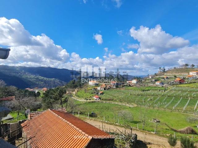 Moradia, São Cipriano