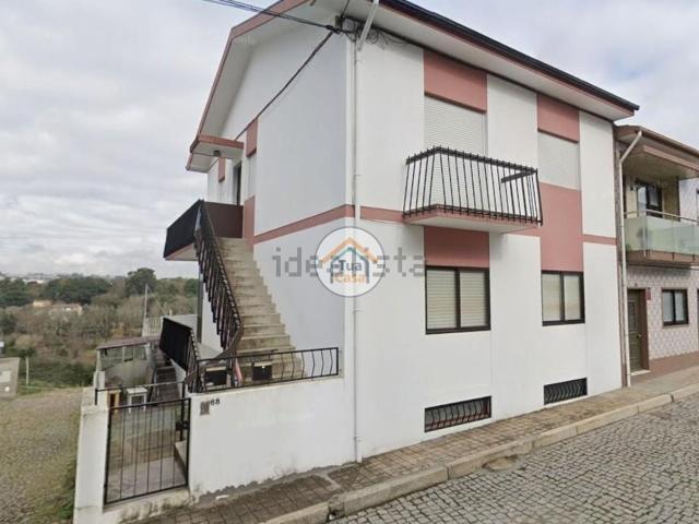 Moradia, São Cosme Valbom Jovim