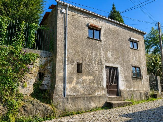 Moradia, São Cosme Valbom Jovim