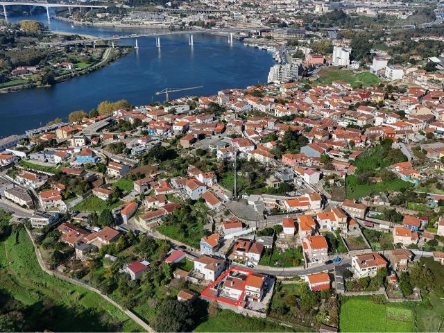 Moradia, São Cosme Valbom Jovim