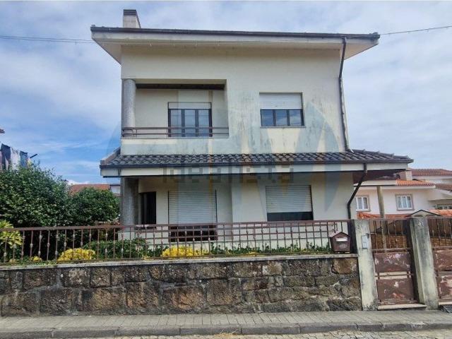 Moradia, São Cosme Valbom Jovim