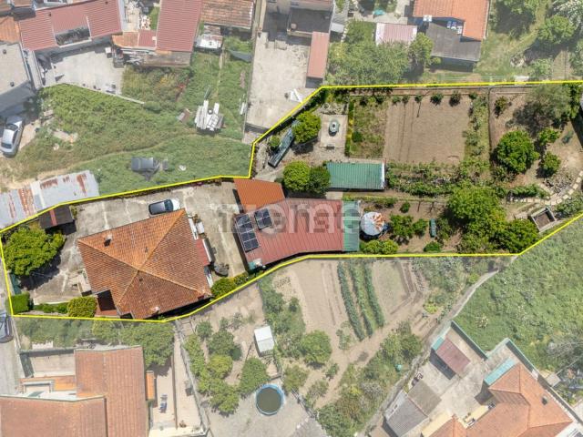 Moradia, São Cosme Valbom Jovim