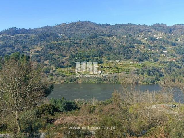 Moradia, São Cristóvão de Nogueira