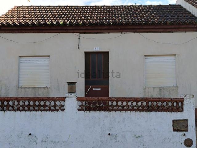 Moradia, São Facundo e Vale das Mós