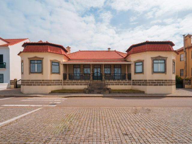 Moradia, São Felix da Marinha