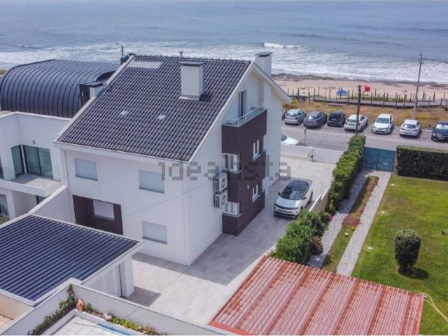 Moradia, São Felix da Marinha