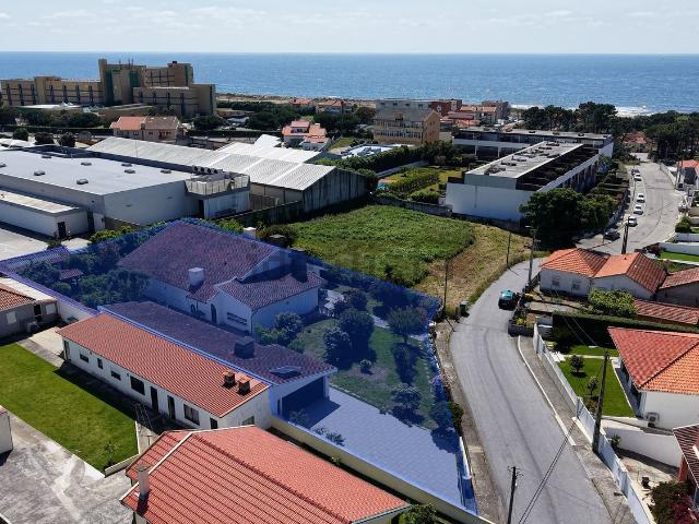 Moradia, São Felix da Marinha