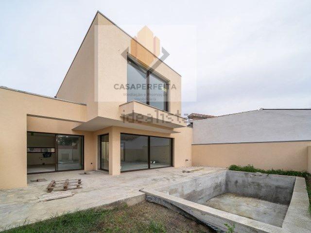 Moradia, São Felix da Marinha