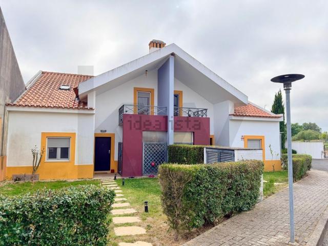 Moradia, São Francisco da Serra