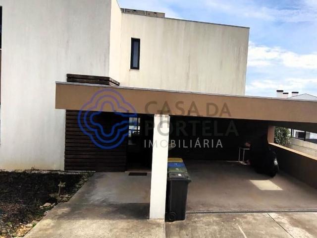 Moradia, São João da Madeira
