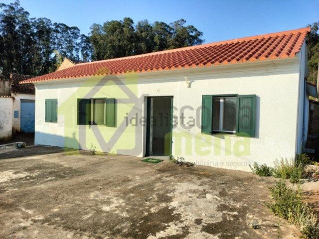 Moradia, São João de Loure e Frossos