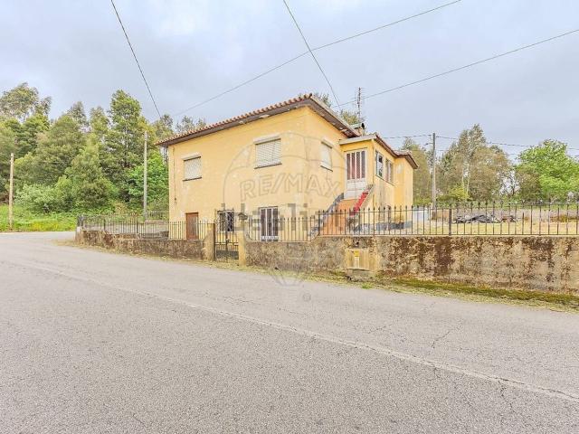 Moradia, São João de Ver