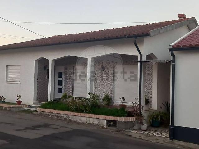 Moradia, São Lourenço do Bairro