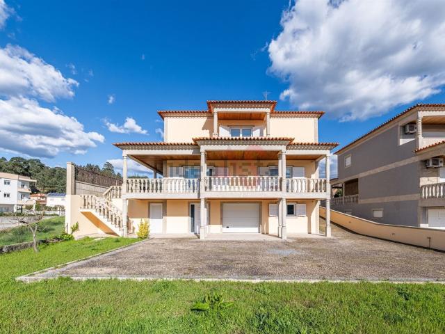 Moradia, São Mamede Recezinhos
