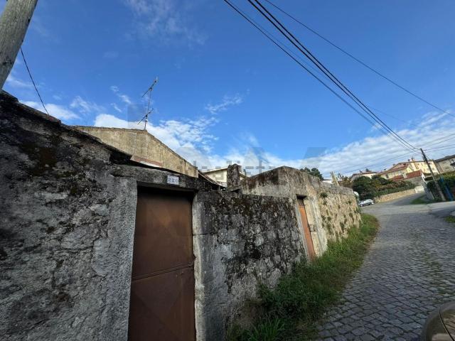 Moradia, Mosteirô
