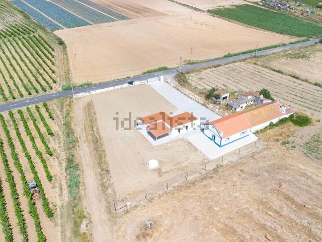 Moradia, São Pedro da Cadeira