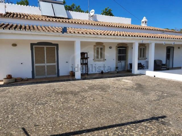 Moradia, São Sebastião