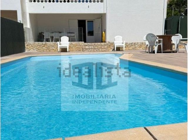 Moradia, Alte