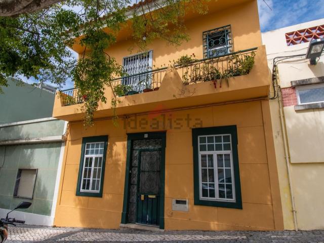 Moradia, São Sebastião