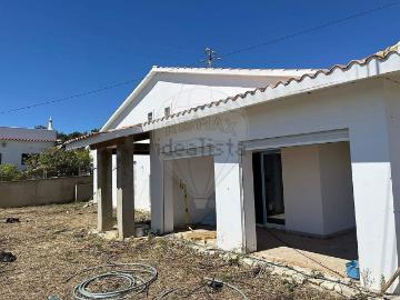 Moradia, São Sebastião