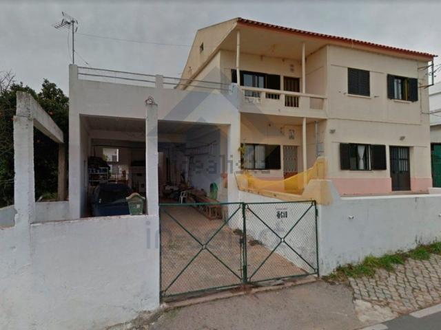 Moradia, São Sebastião