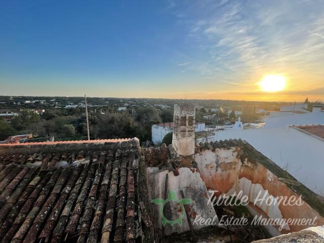Moradia, São Sebastião
