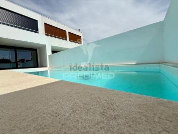 Nossa Senhora da Anunciada - Piscina