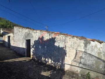 Moradia, Salir