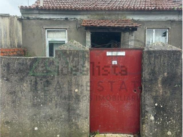 Moradia, Salreu
