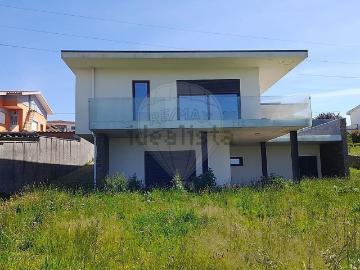 Moradia, Salreu