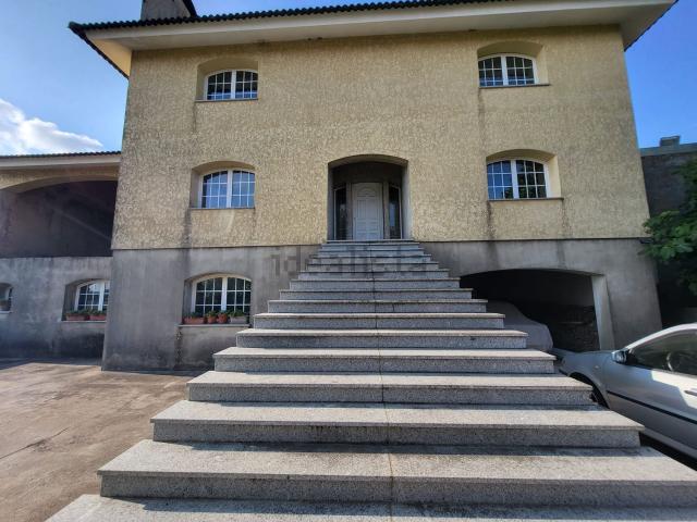 Moradia, Salreu