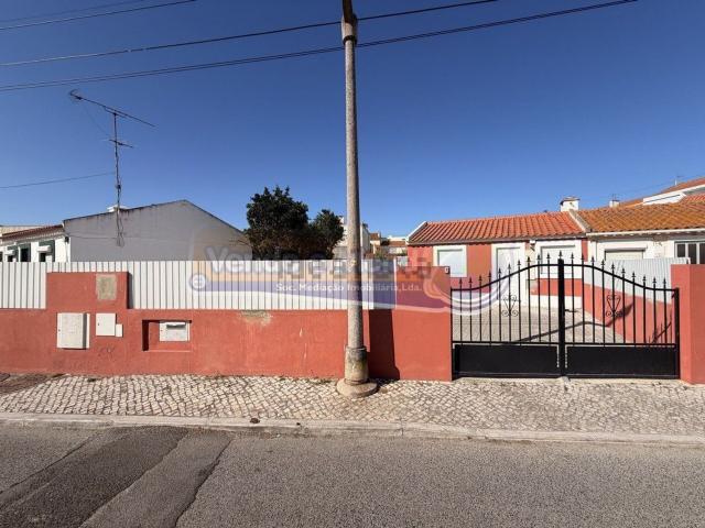 Moradia, Samora Correia
