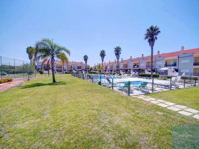 Moradia, Samora Correia