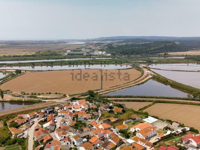 Moradia, Samuel
