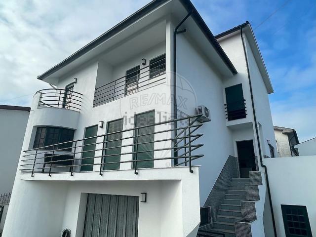Moradia, Sande Vila Nova