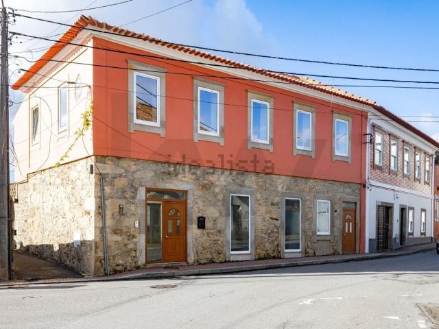 Moradia, Santa Maria de Lamas