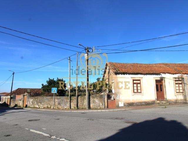 Moradia, Santa Maria de Lamas