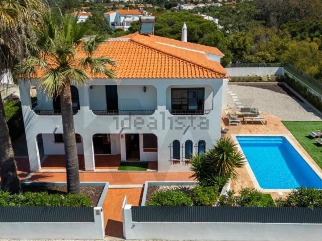 Moradia, Santa Eulália, Albufeira e Olhos de Água