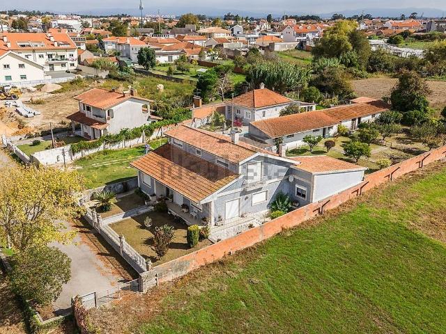 Moradia, Santa Joana