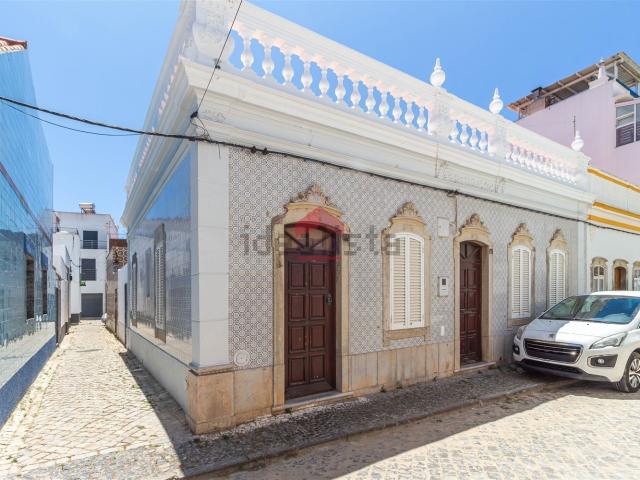 Moradia, Santa Luzia