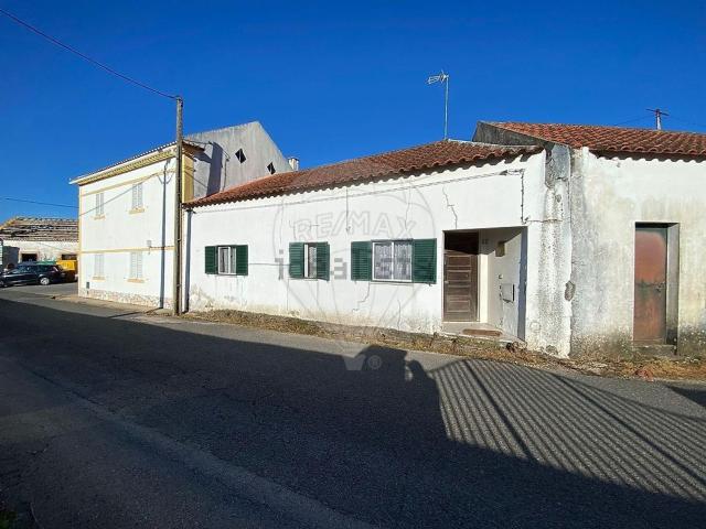 Moradia, Santiago de Montalegre